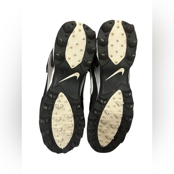 Nike land shark legacy size 10.5 football cleats black and white - Picture 8 of 8